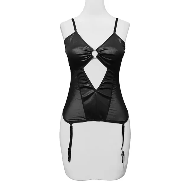 سرهمی فانتزی 3 تکه با شورت و جوراب ساده پارازین